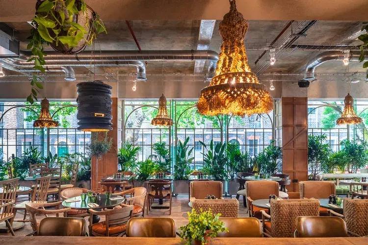  The best Victoria bar to get cosy in: Rail House  image 3