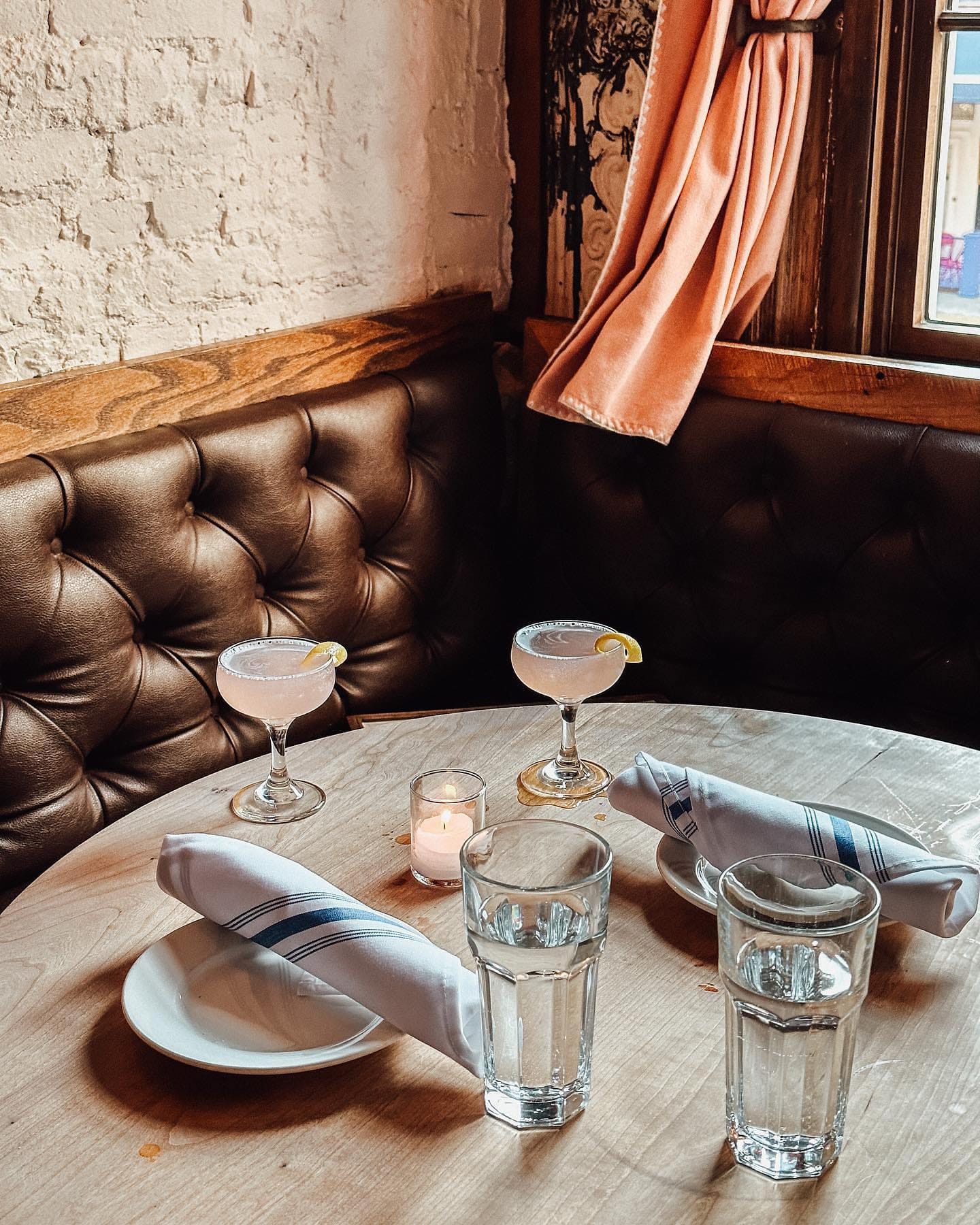 A ‘tiny’ but mighty summer party venue in Tribeca: Tiny’s and the Bar Upstairs image 2