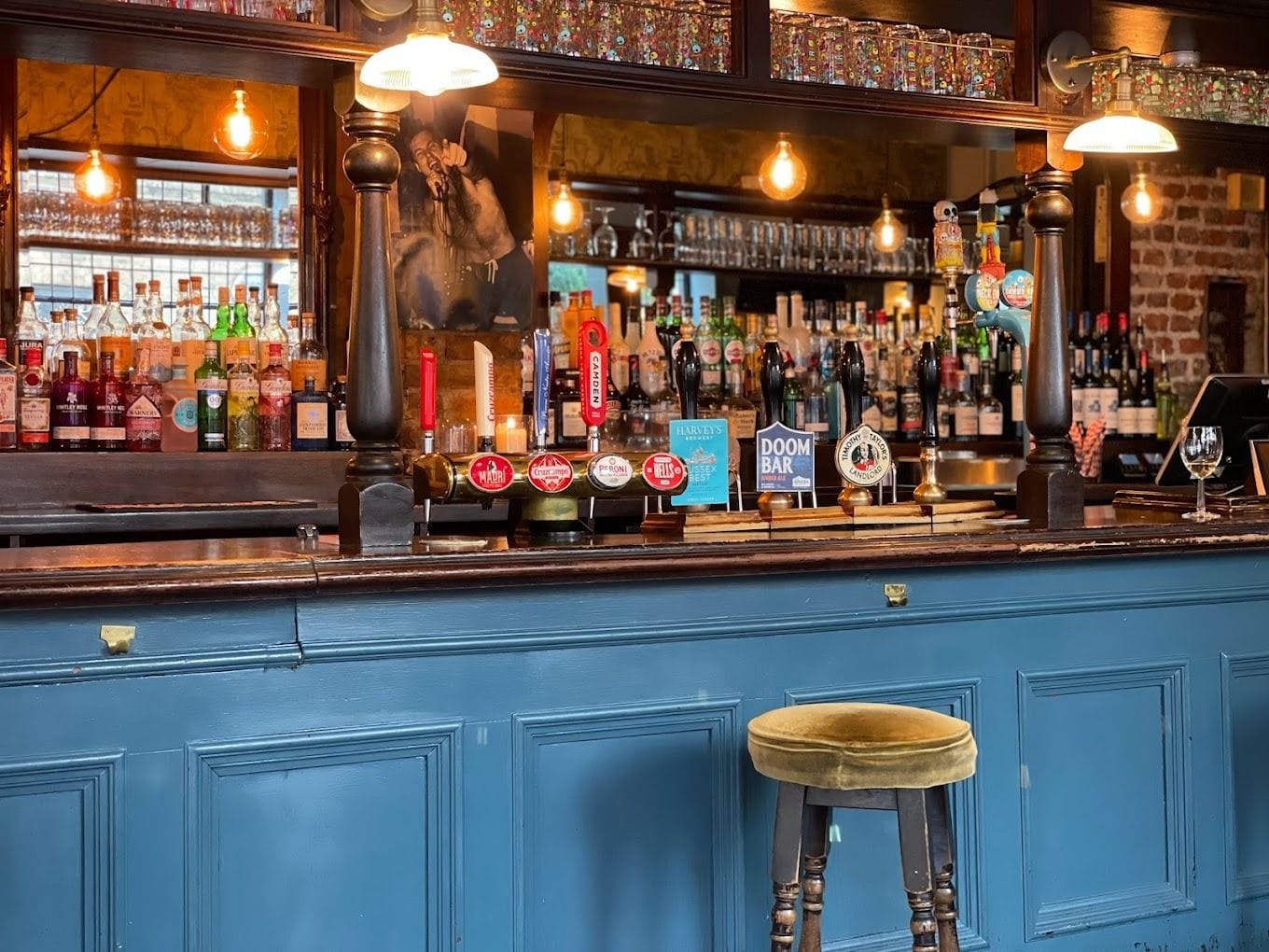 interior of two brewers barbican bar london