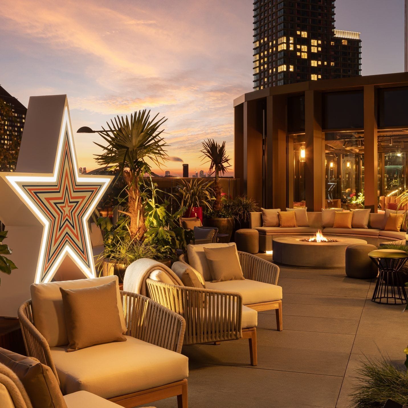 Chic rooftop bar in East London: Union Social at The Gantry image 2