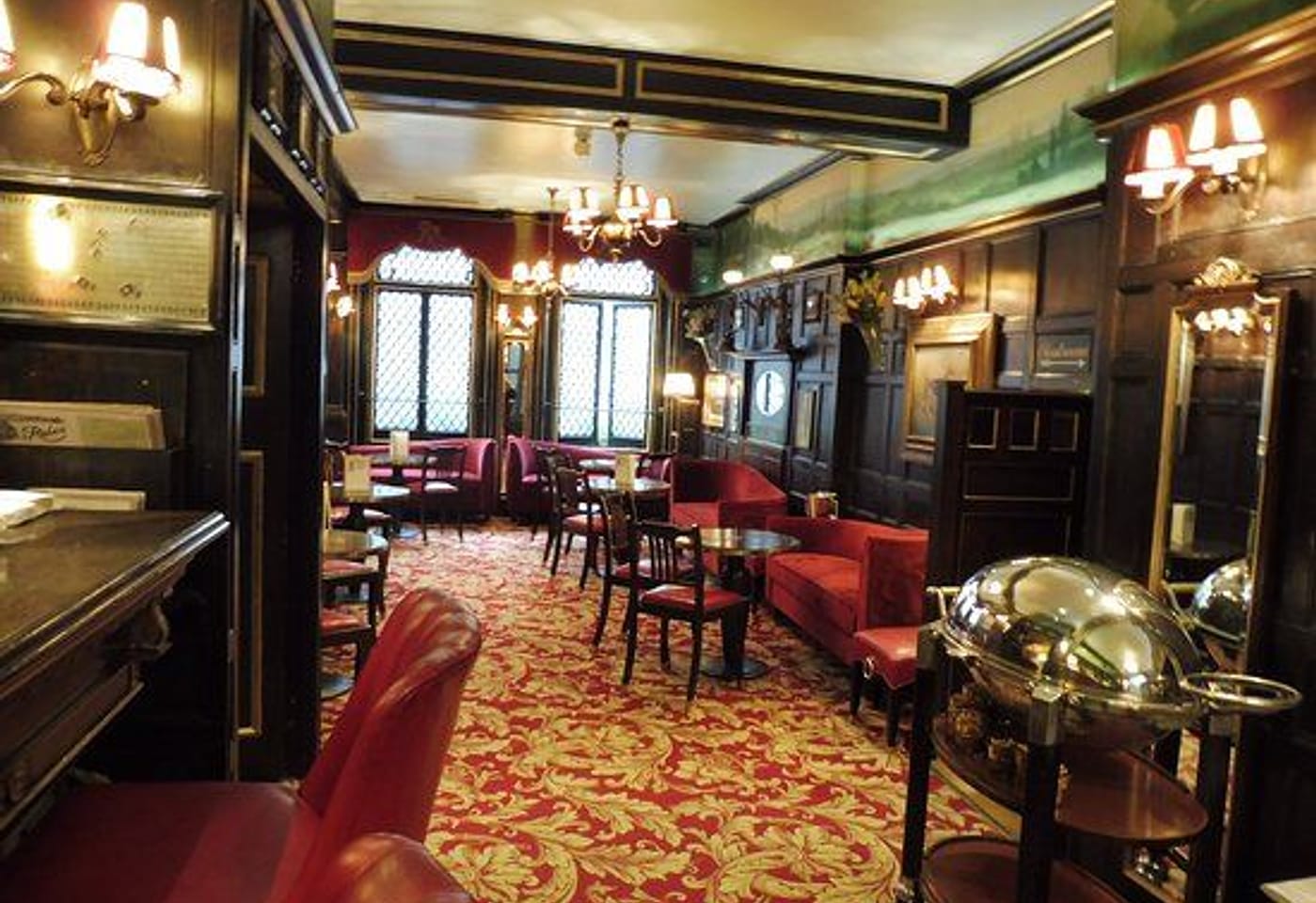 The Covent Garden cocktail bar that's strictly old-school: Upstairs at Rules image 3