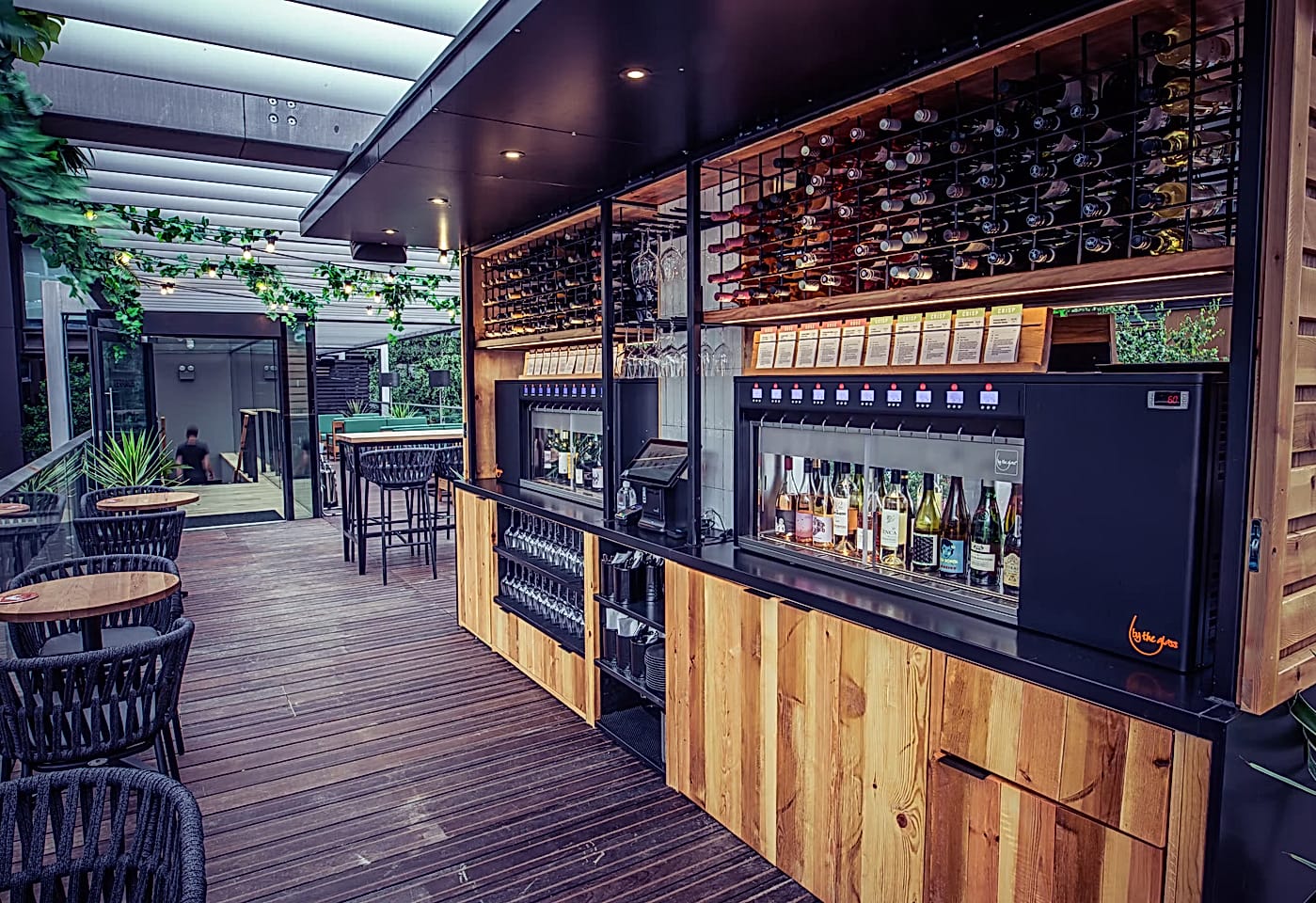 vagabond east london rooftop bar 1