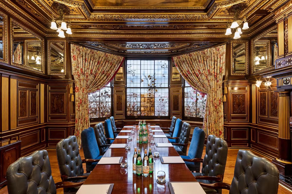 the vanderbilt meeting room at the radisson blue edwardian vanderbilt hotel in south kensington london