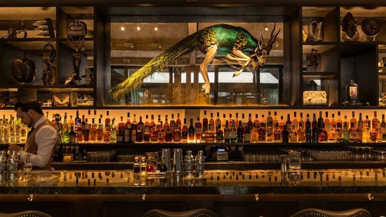 A botanical Fitzrovia cocktail bar: Waeska image 2