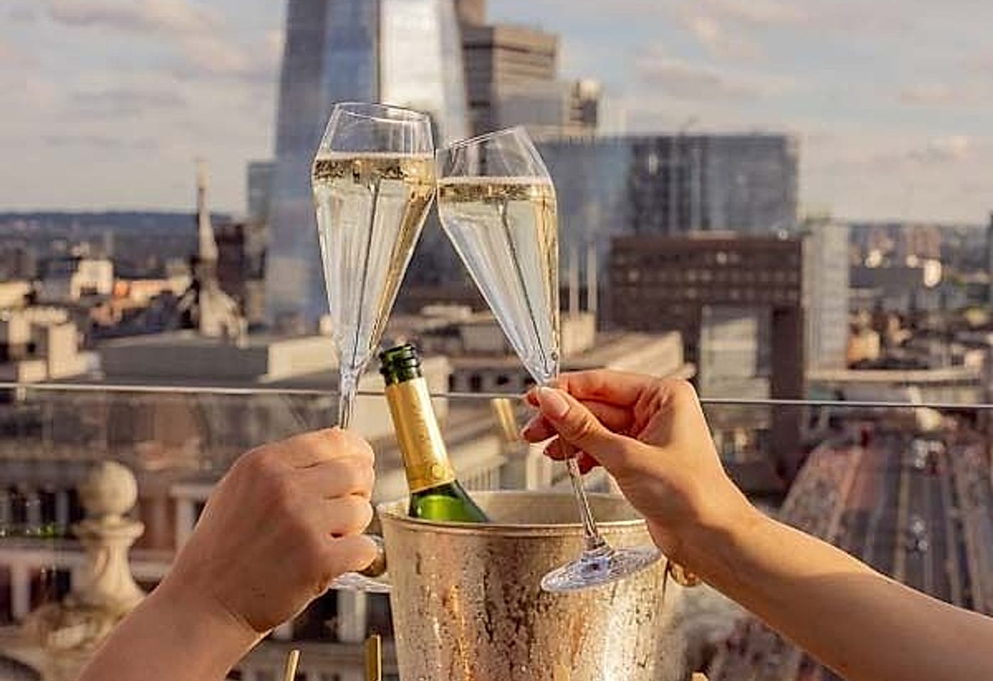 Igloos in London, can't be possible: Wagtail image 3