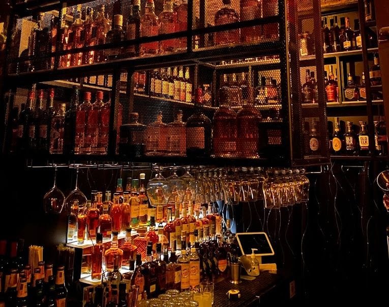 whiskey cellar nyc small party venue event space to rent nyc