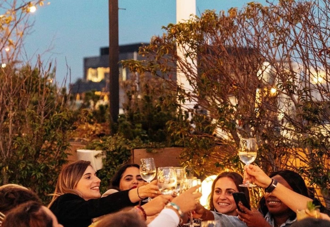willows on the roof bar near oxford street