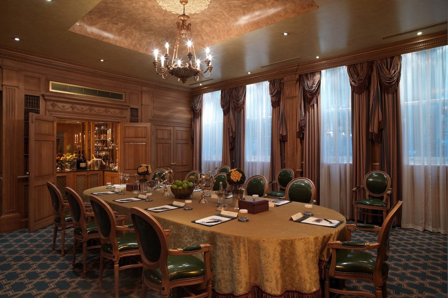notting hill private dining at the windsor suite at the milestone hotel and residences